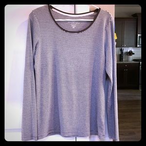 Long sleeve top by H&M
